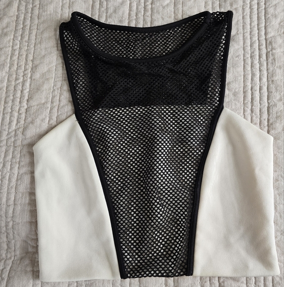 Express Black and White Mesh Women's Top - Picture 1 of 5